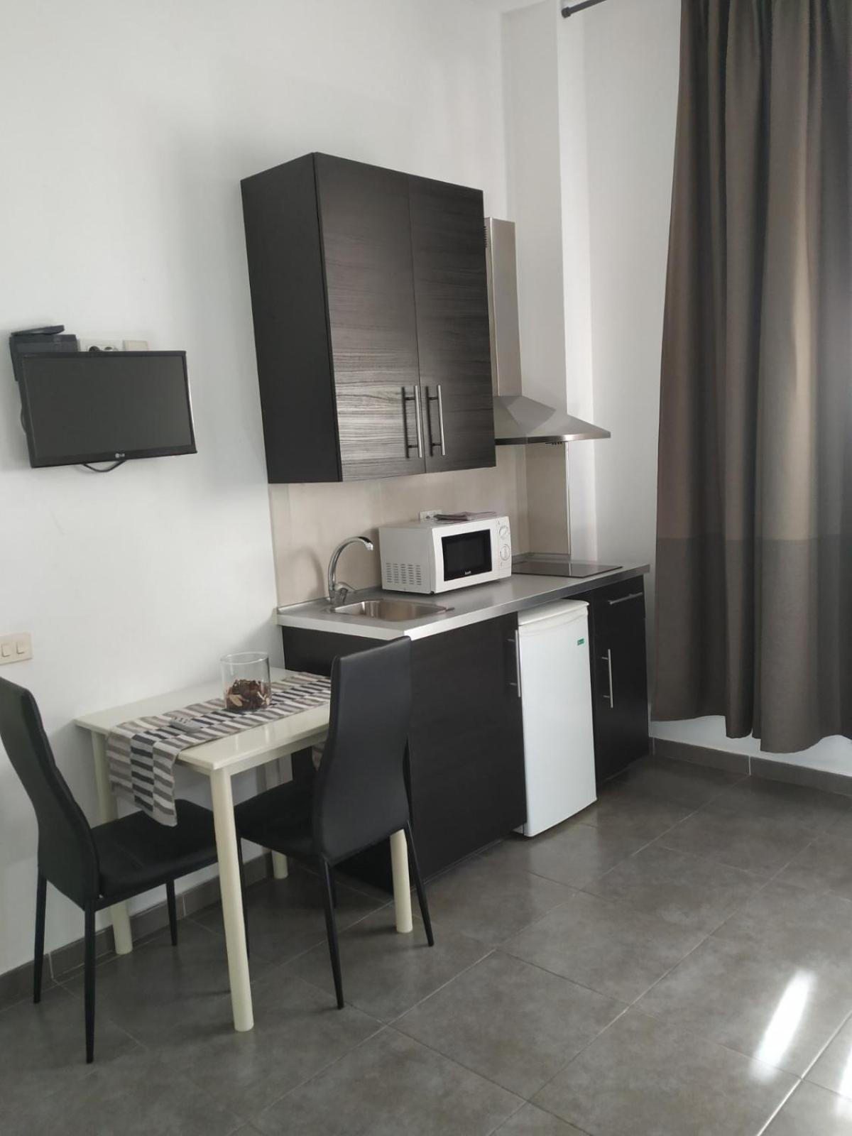 Apartamentos El Patio Los Llanos De Aridane Exterior foto